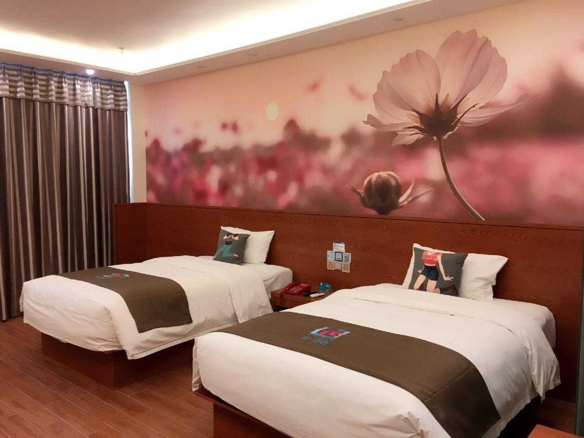 Pai Hotel Yangling Park Road Exterior photo